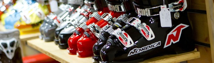 ski equipement rental, beginner ski holidays